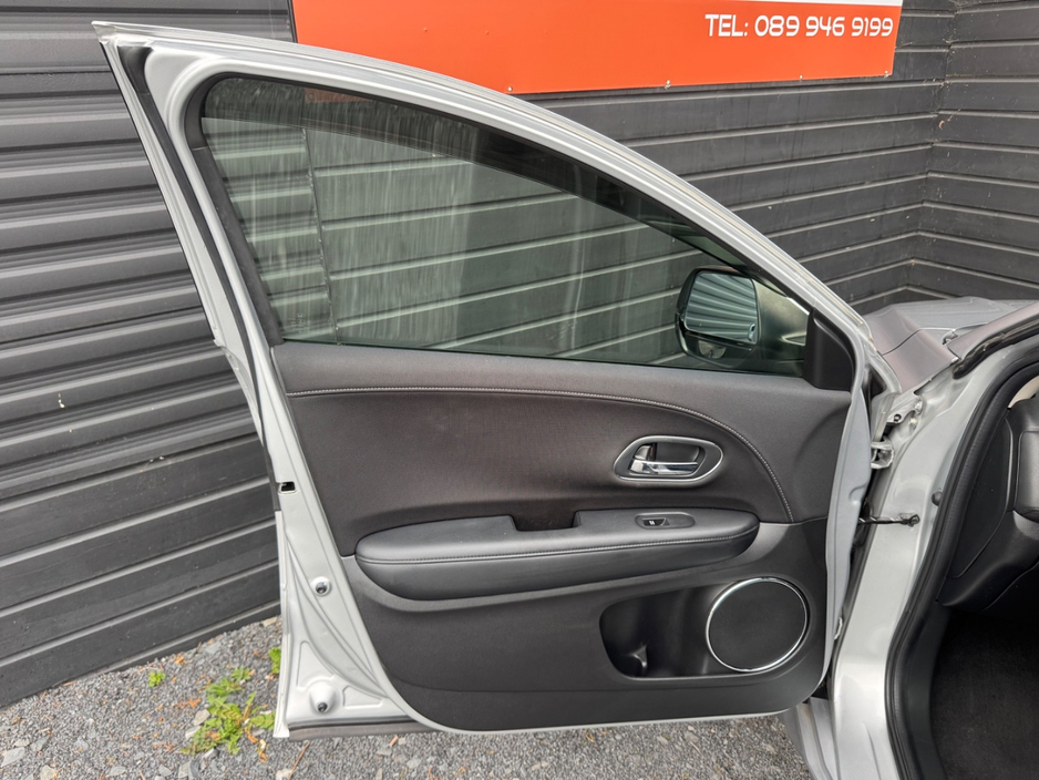 2014 Honda Vezel - image 18