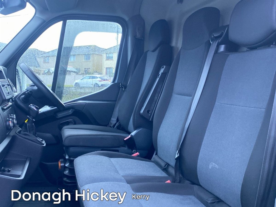 2021 Renault Master MASTER FWD MM35 ENERGY DCI 150 €19,000