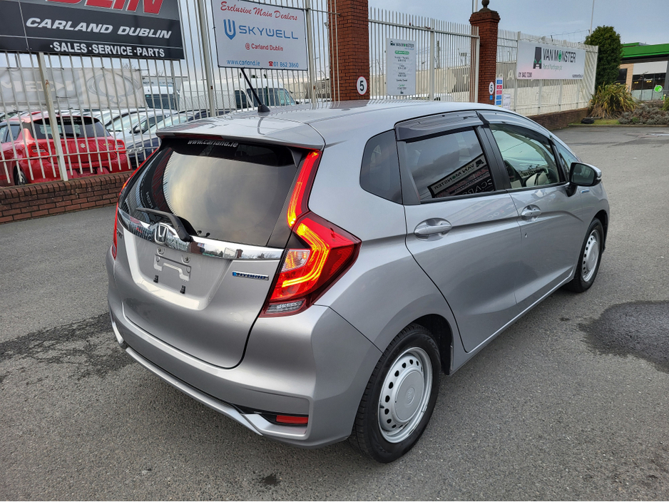 2019 Honda Fit - image 4