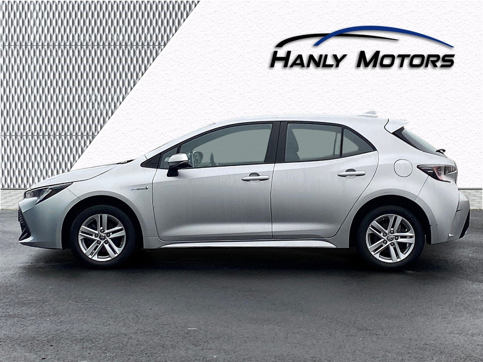 2021 Toyota Corolla HYBRID LUNA H/B AUTO A 4DR €16,995