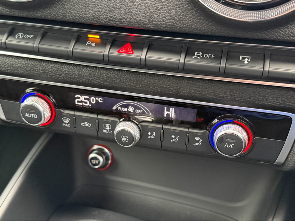 2016 Audi A3 HATCHBACK 1.4 AUTOMATIC * REAR VIEW CAMERA, PARKING SENSORS FRONT AND REAR, AUDI MULTIMEDIA, POWERED FOLDING HEATED MIRRORS, PADDLE SHIFT, ISOFIX CHILD SEAT ANCHOR POINTS, 16" ALLOYS * €15,950