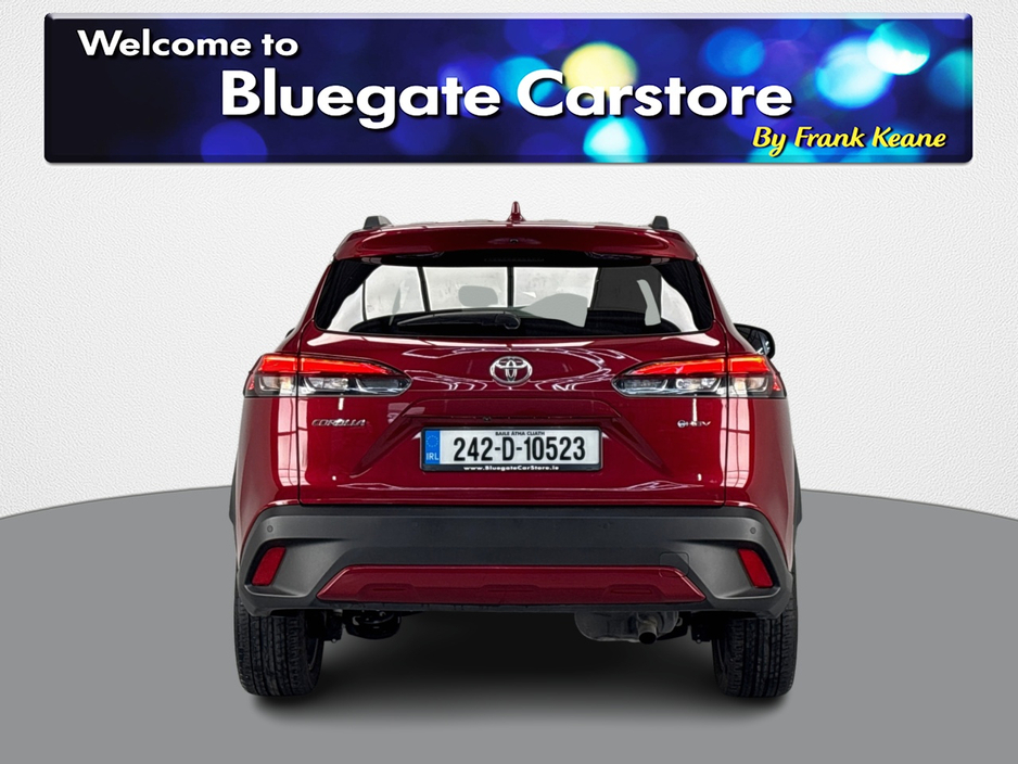 2024 Toyota Corolla Cross - image 3