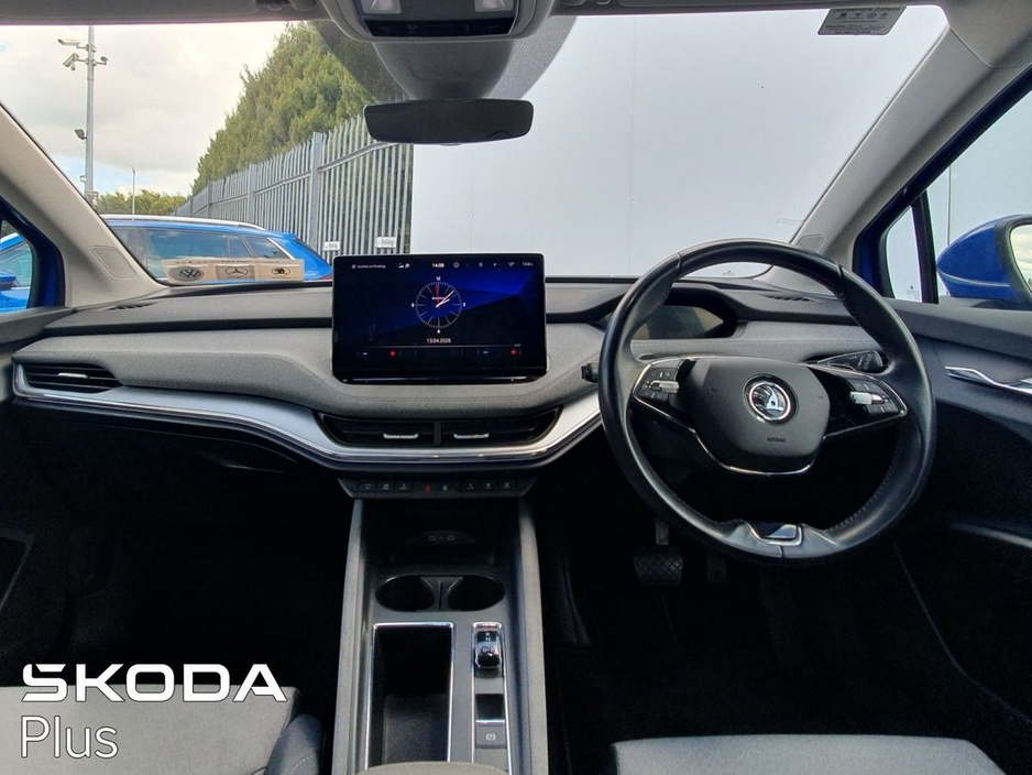 2022 Skoda Enyaq - image 2