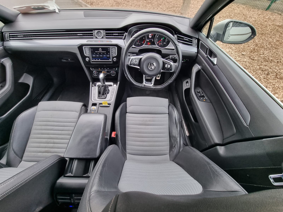 2016 Volkswagen Passat - image 22