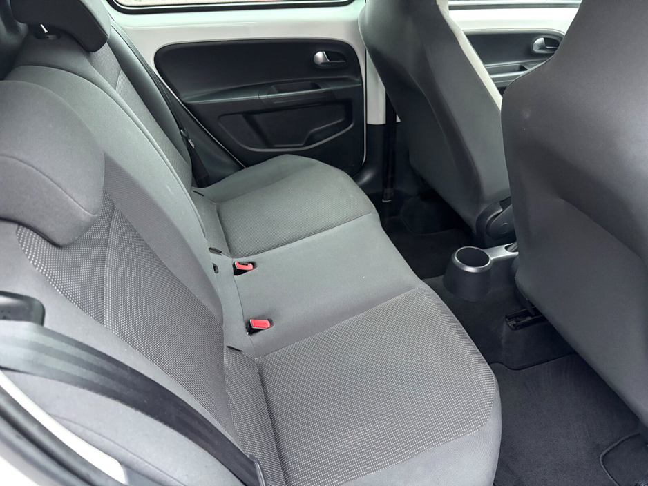 2014 Volkswagen up!  €8,490