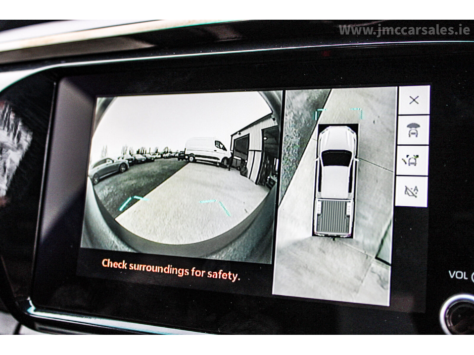 2026 Toyota Hilux - image 36