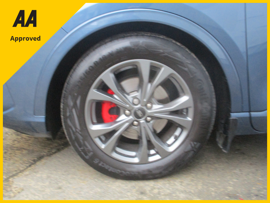 2023 Ford Kuga ST-LINE X 5DR 1.5 TD 120 S6. S6.2 M6, TOP OF THE RANGE WITH WINTER PACK, ONE CAREFUL OWNER AND FULL FORD SERVICE HISTORY !!12 MONTHS WARRANTY AND 12 MONTHS AA COVER. €37,950