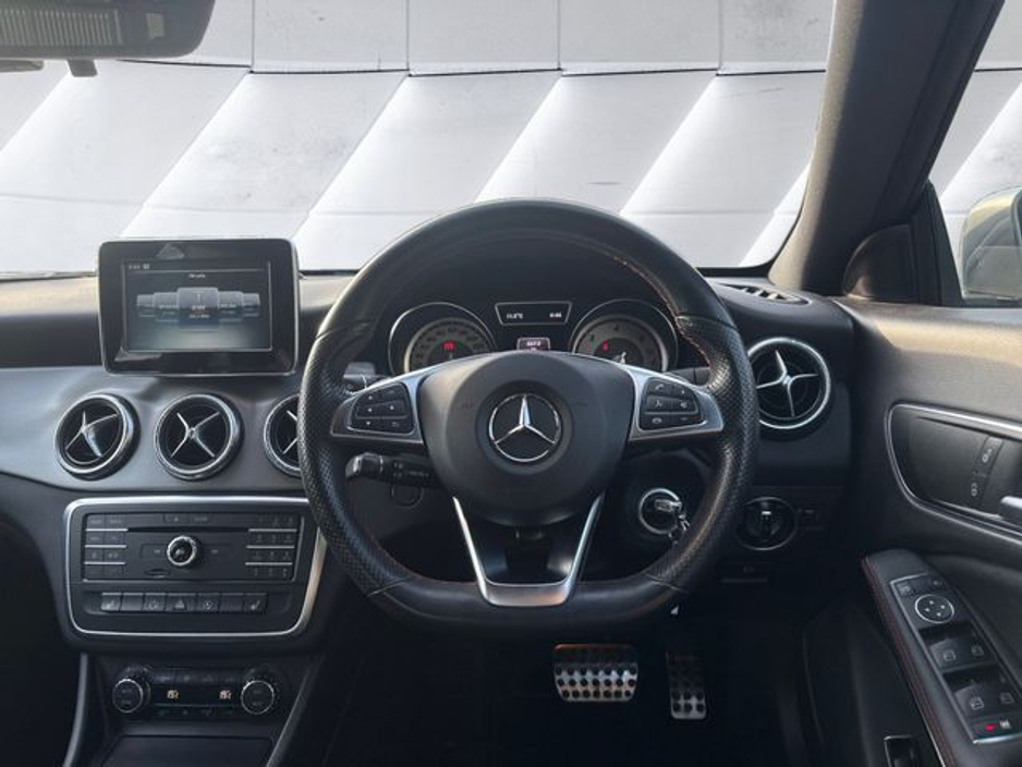 2015 Mercedes-Benz CLA Class - image 11