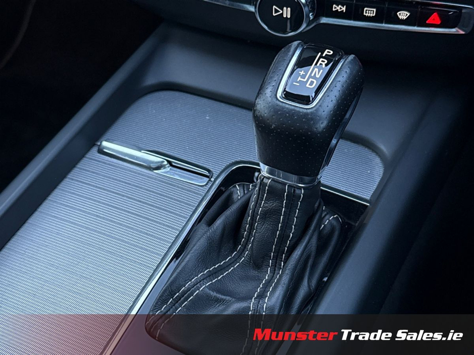 2018 Volvo XC60 D4 190HP AWD R-DESIGN €28,950