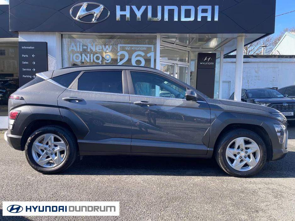 2024 Hyundai Kona - image 3