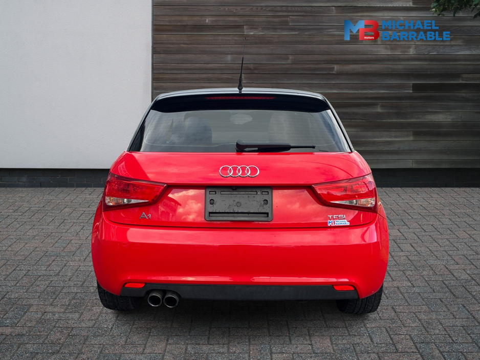 2014 Audi A1 - image 12