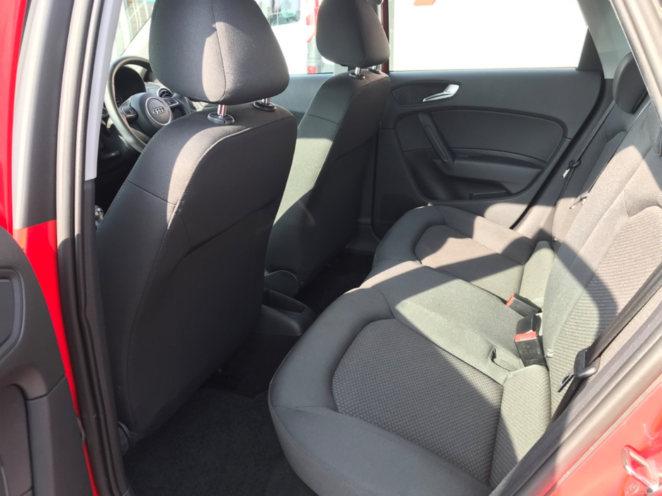 2017 Audi A1 - image 29