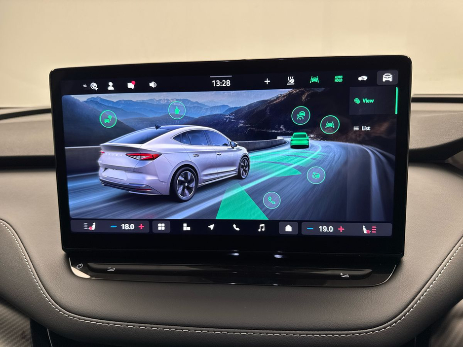 2026 Skoda Enyaq - image 22