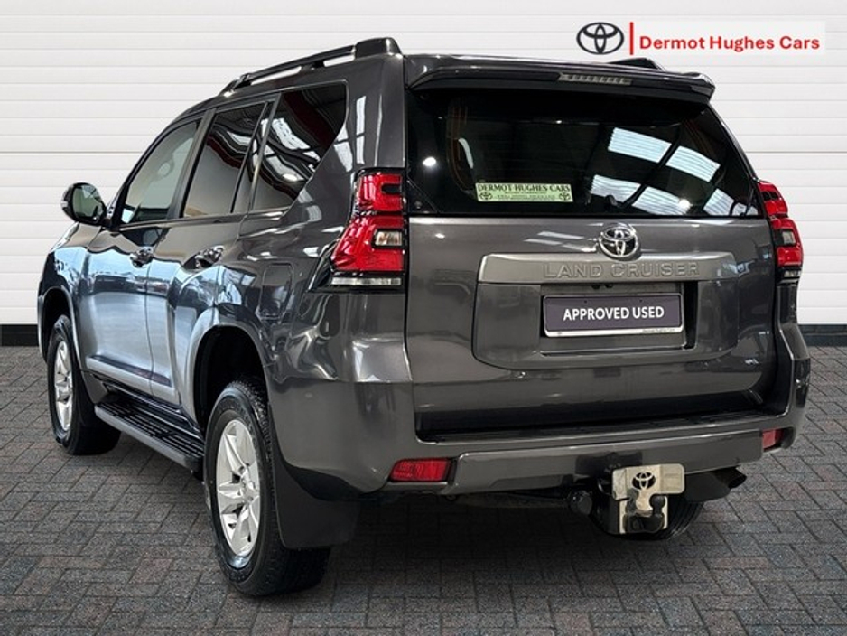 2023 Toyota Landcruiser LWB 2.8 COMM €48,950
