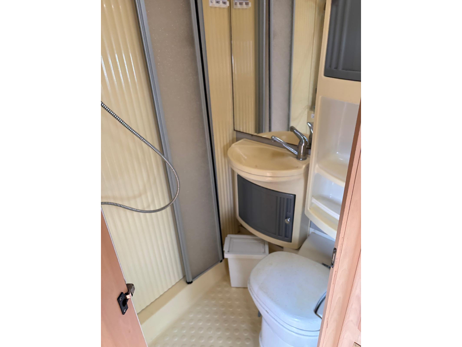 2004 Fiat Ducato DETHLEFFS  GLOBETROTTER ESPIRIT LEFT HAND DRIVE 3 BERTH €26,950