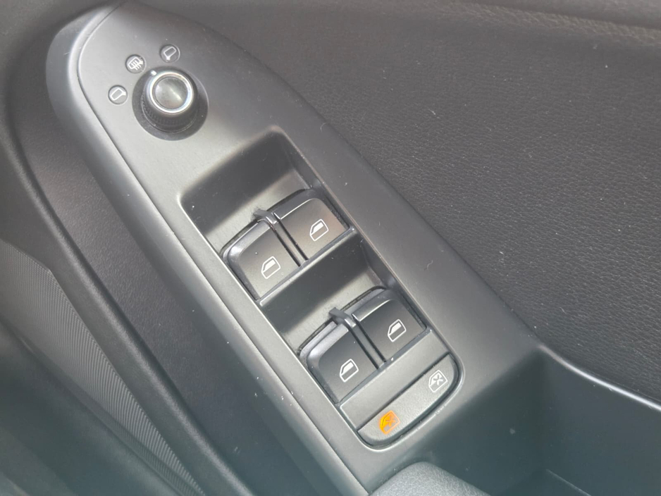 2011 Audi A5 - image 14