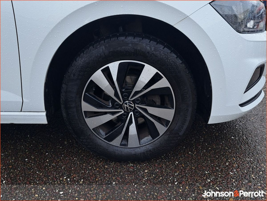 2021 Volkswagen Polo 1.0 TSI 80HP Trendline €17,900