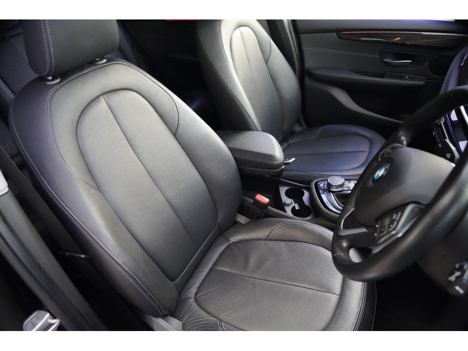 2018 BMW 2 Series Active Tourer - image 11