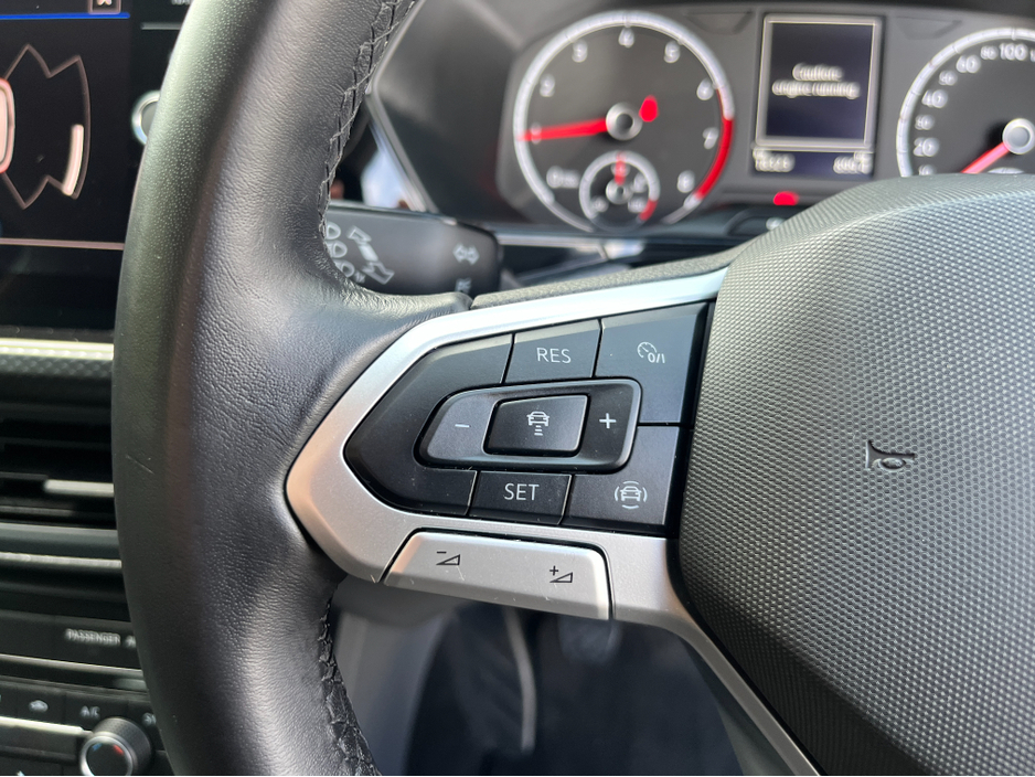 2021 Volkswagen T-Cross - image 22