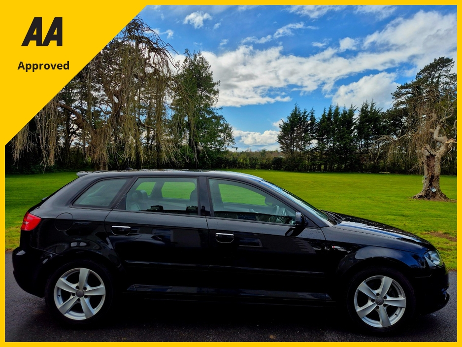 2013 Audi A3 - image 13