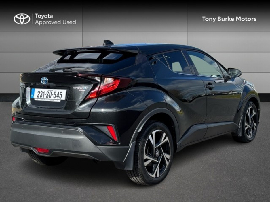 2023 Toyota C-HR - image 2