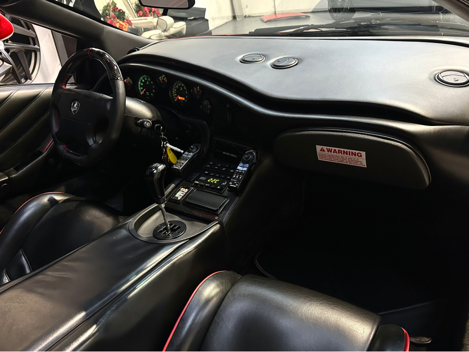 2000 Lamborghini Diablo - image 36