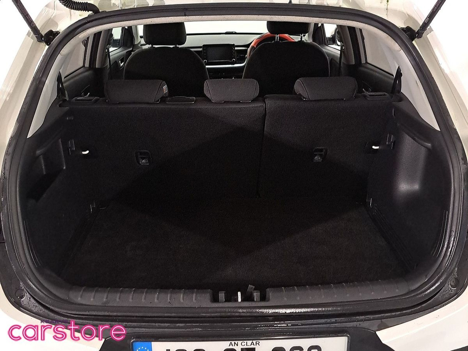 2018 Kia Stonic - image 18