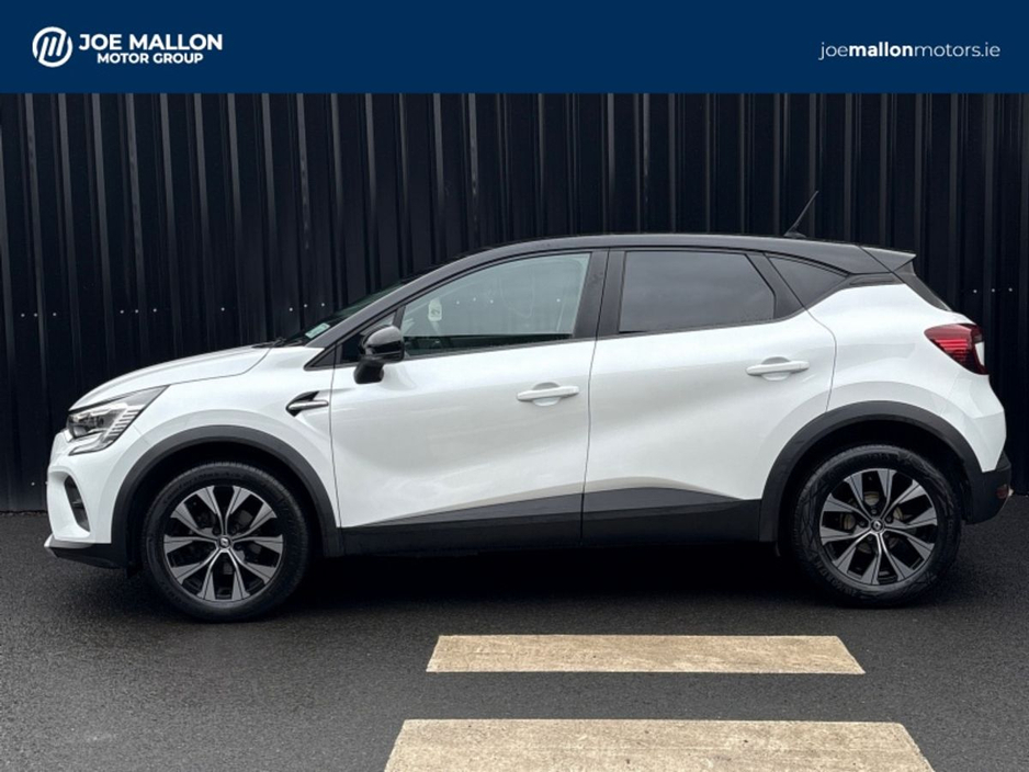 2022 Renault Captur - image 6