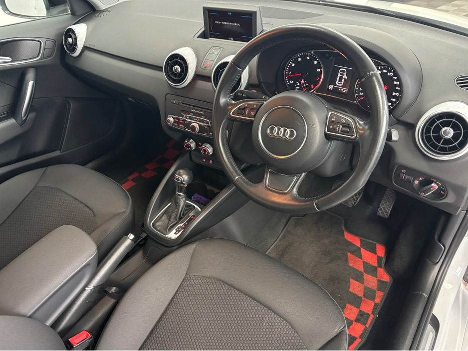 2014 Audi A1 - image 9