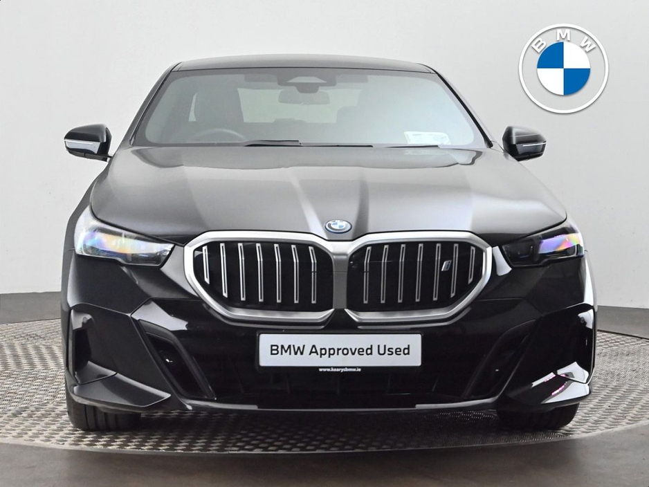 2024 BMW i5 - image 15