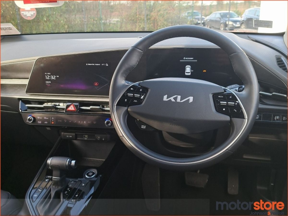 2025 Kia Niro K3 1.6 Petrol HEV (Kia Warranty / AA Membership / Bishopstown) €35,900