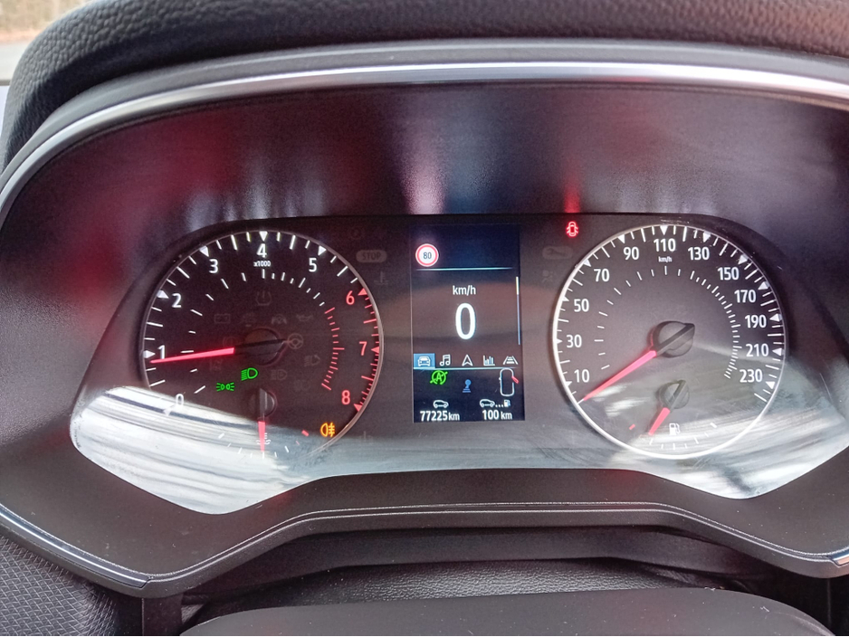 2021 Renault Clio - image 17