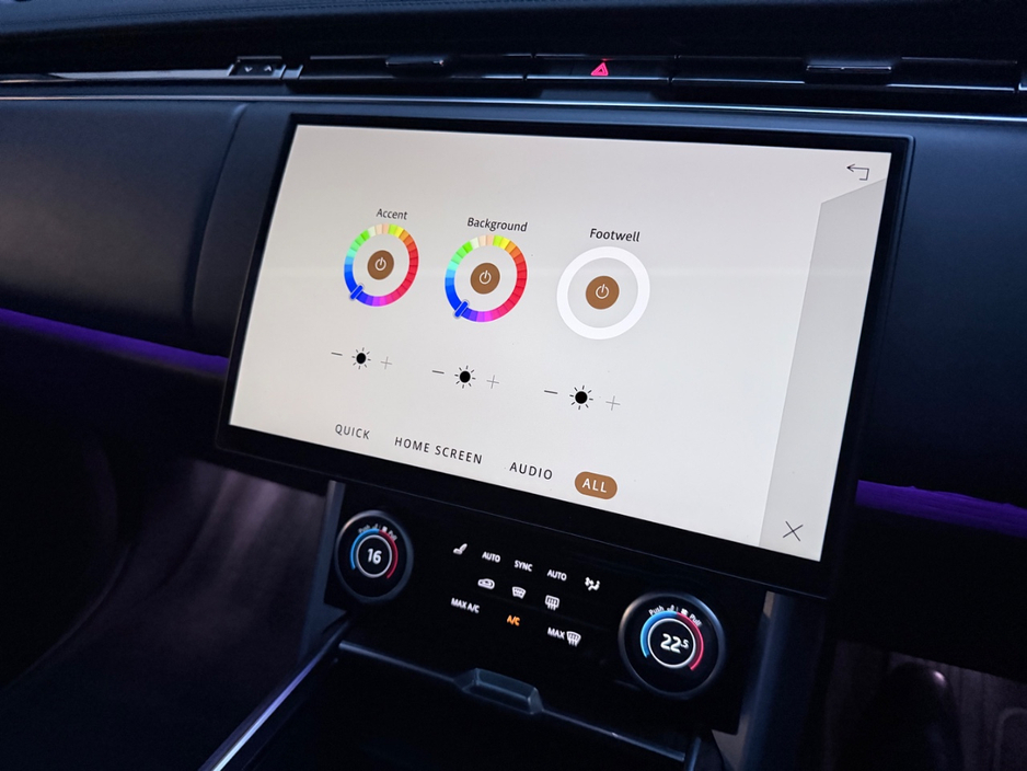 2023 Land Rover Range Rover - image 22