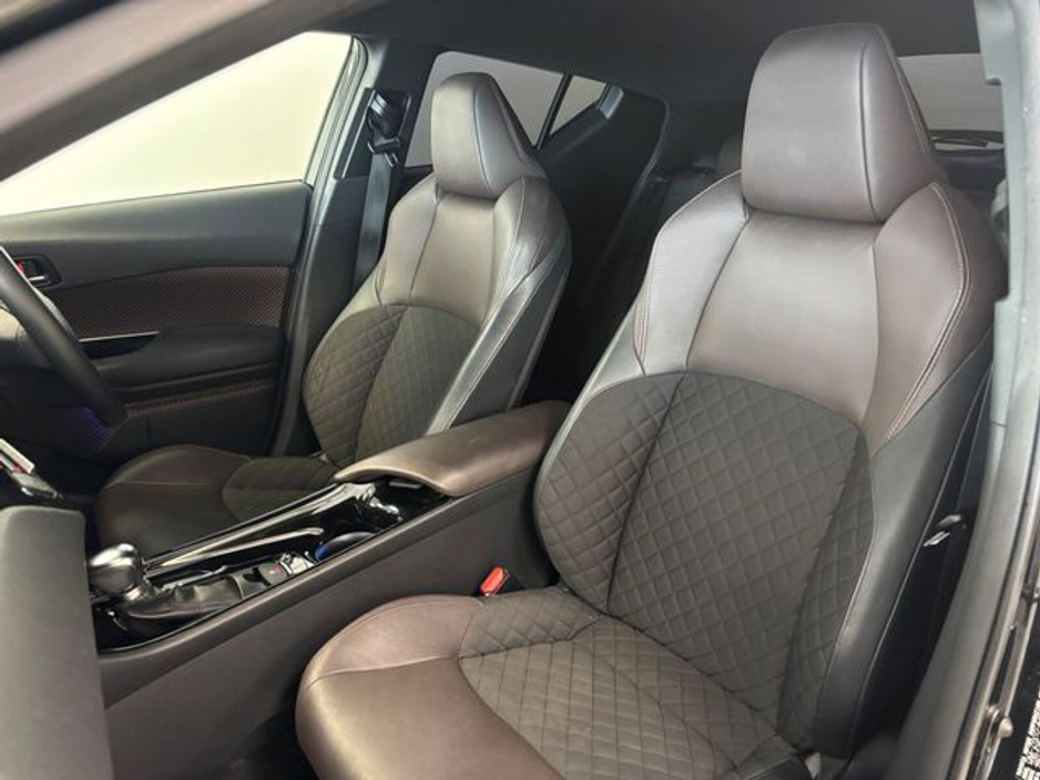 2017 Toyota C-HR 1.8 HYBRID LUNA SPORT €16,995