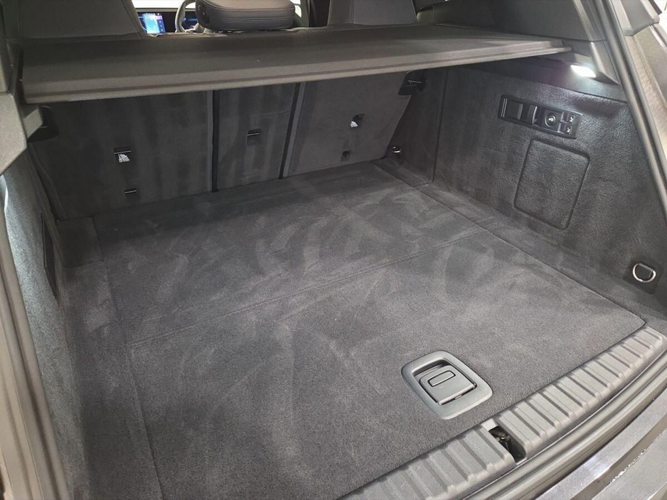 2023 BMW iX xDrive40 M Sport Edition €52,950