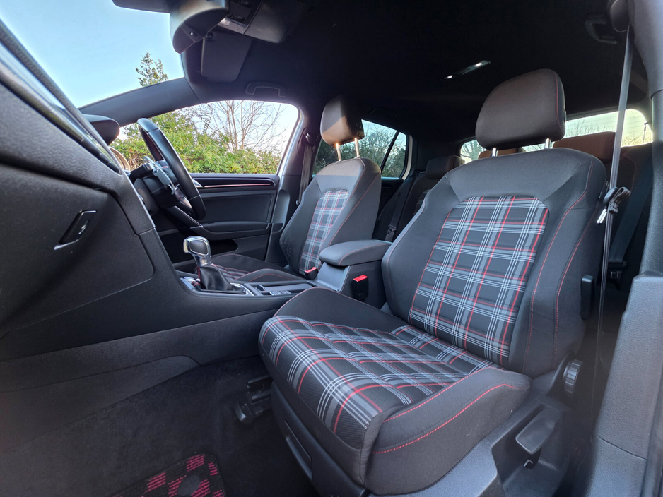 2014 Volkswagen Golf 2.0 TSI GTI DSG €15,999