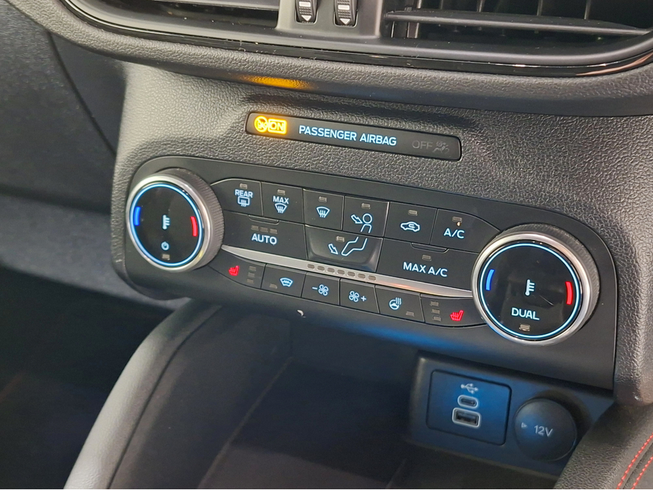 2023 Ford Kuga - image 20