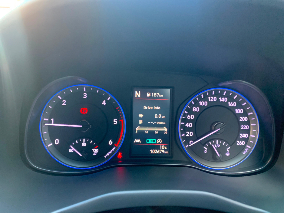 2022 Hyundai Kona - image 17