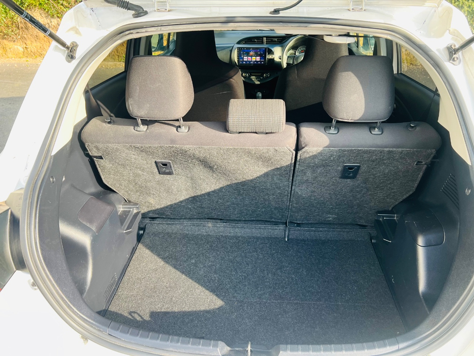 2019 Toyota Vitz - image 15