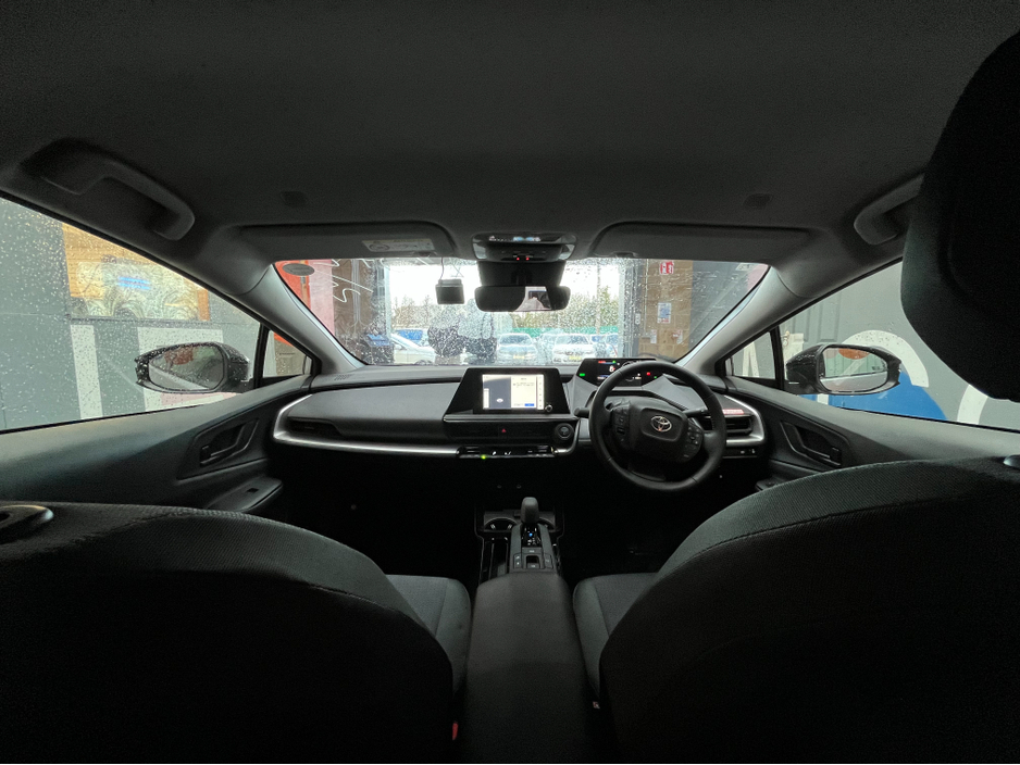 2025 Toyota Prius - image 12