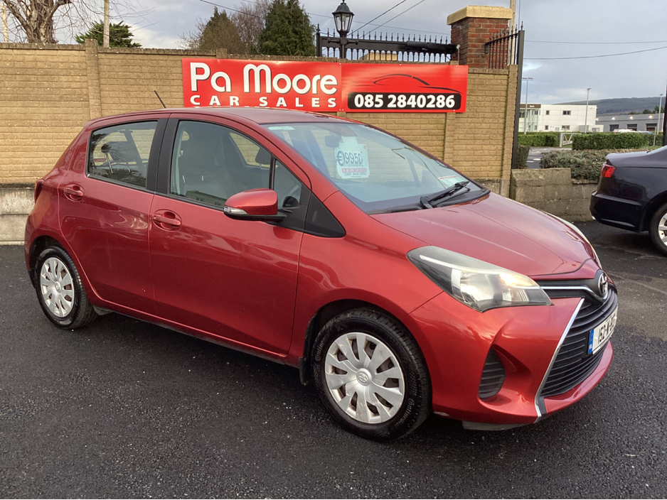 2015 Toyota Yaris - image 2