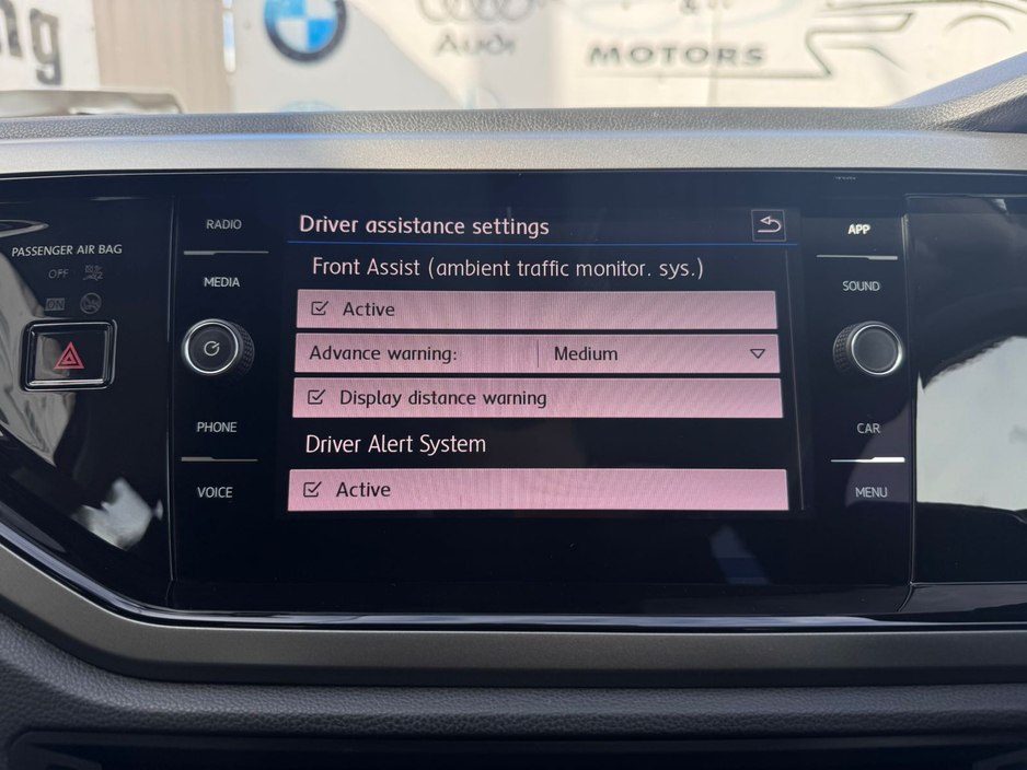 2018 Volkswagen Polo - image 17