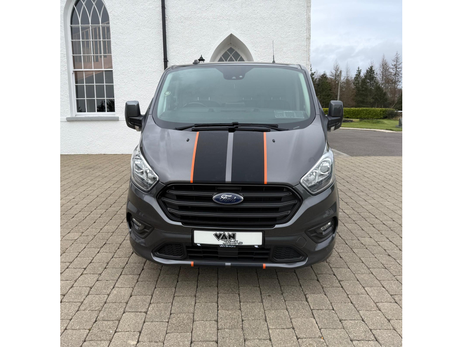 2021 Ford Transit Custom - image 5