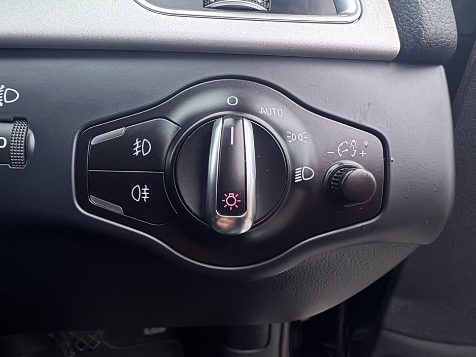 2015 Audi A4 2.0 TDI  TECHNIK ULTRA  163PS 4DR SPORT 35 AUTO €8,750