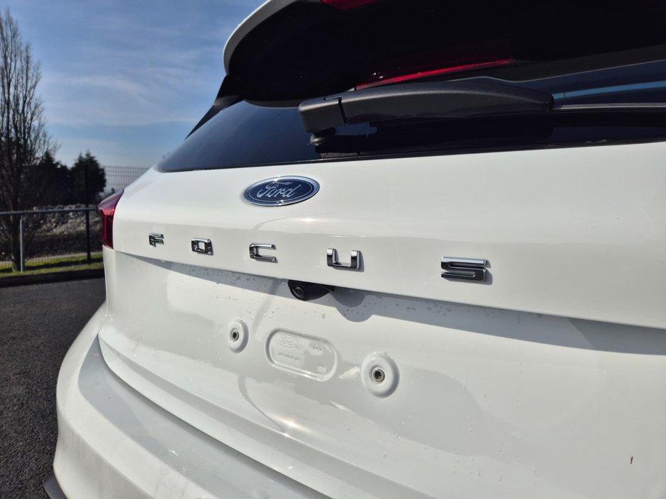 2026 Ford Focus - image 4