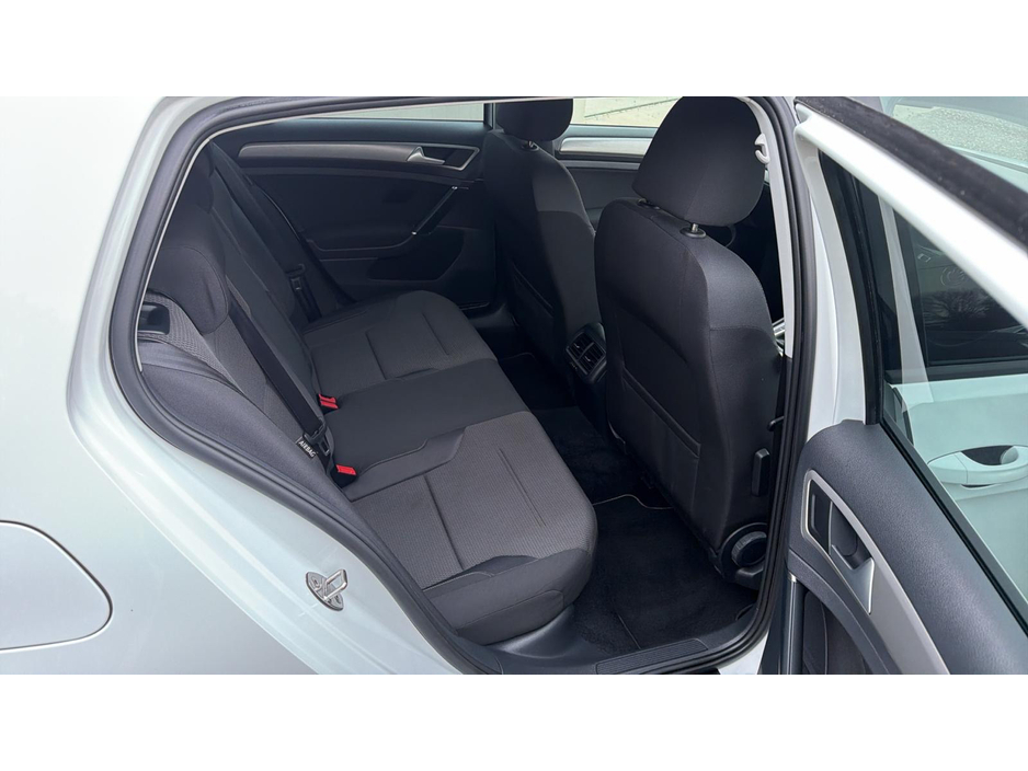 2015 Volkswagen Golf 1.2 TSI COMFORTLINE €13,500