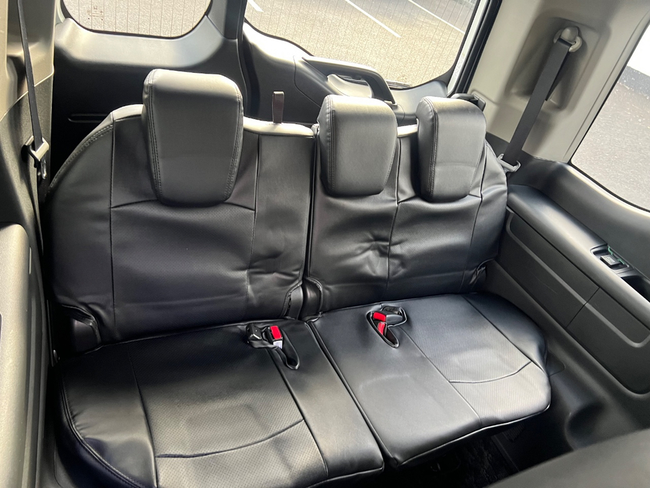 2019 Honda Stepwagon - image 18