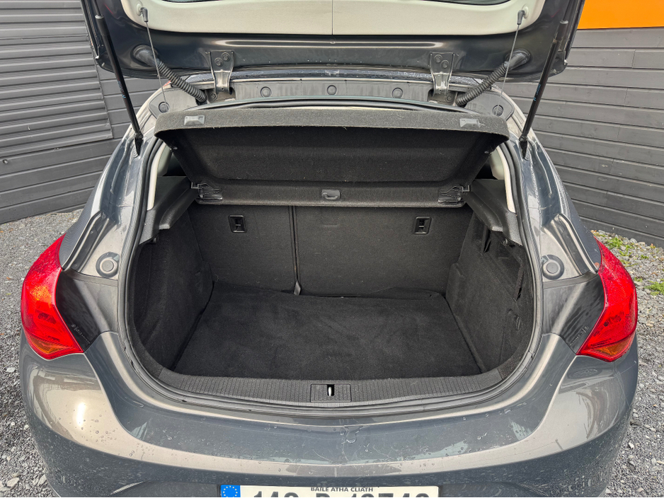 2014 Opel Astra S 1.6 CDTI 110PS 5DR €6,495