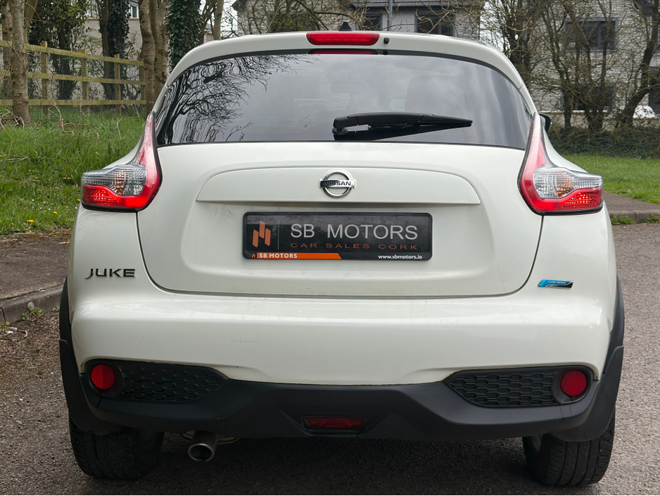 2016 Nissan Juke - image 5
