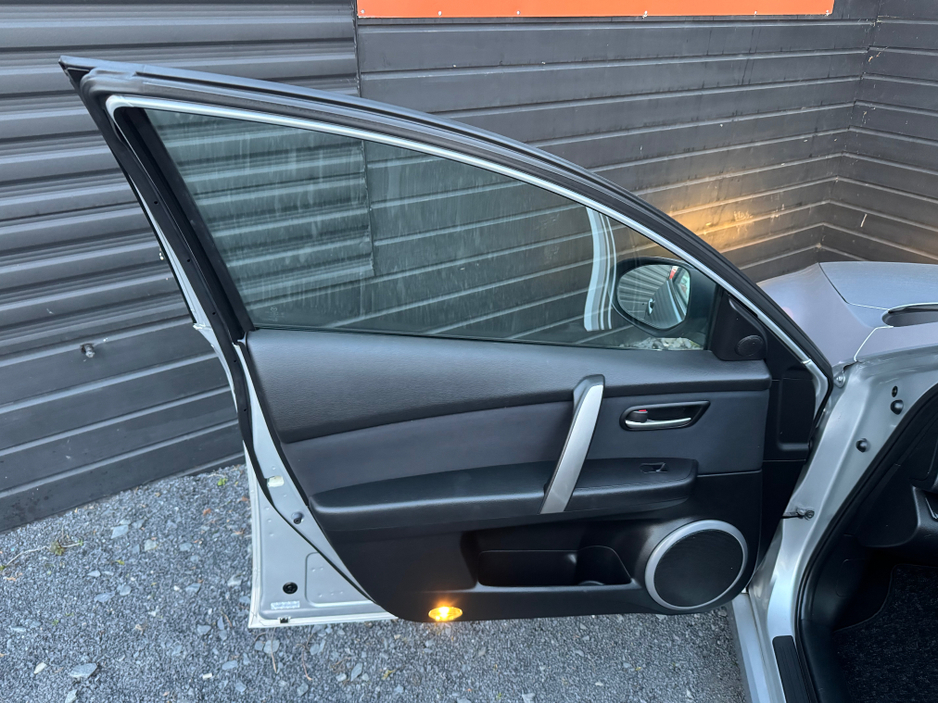 2009 Mazda Mazda6 - image 17